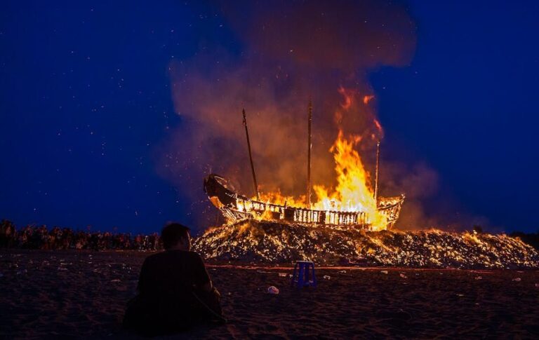 What Does Dreaming of a Burning Ship Signify?