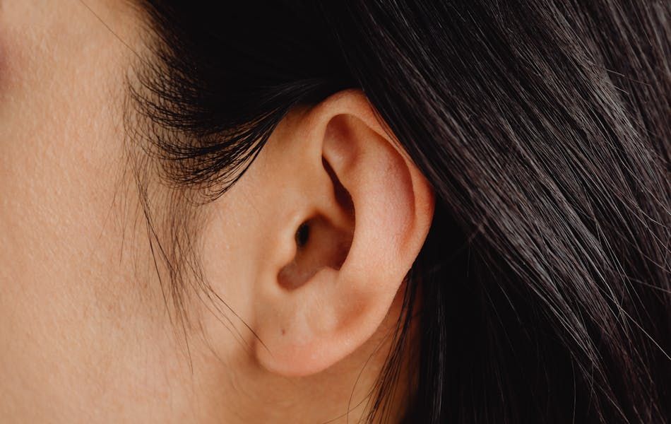 Meaning behind left ear discomfort