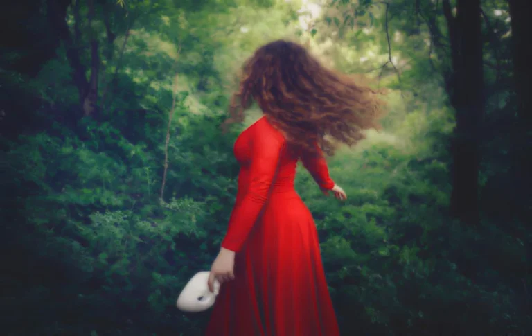 What Does Seeing an Actor or Actress in Your Dream Really Mean