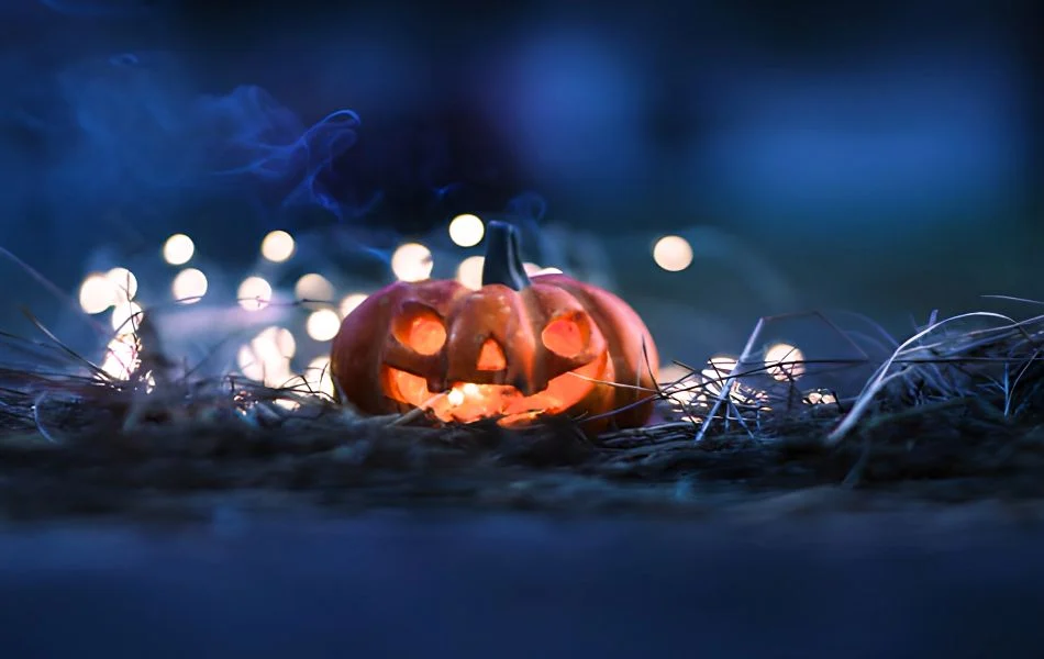 The Meaning Behind Common Halloween Symbols in Dreams