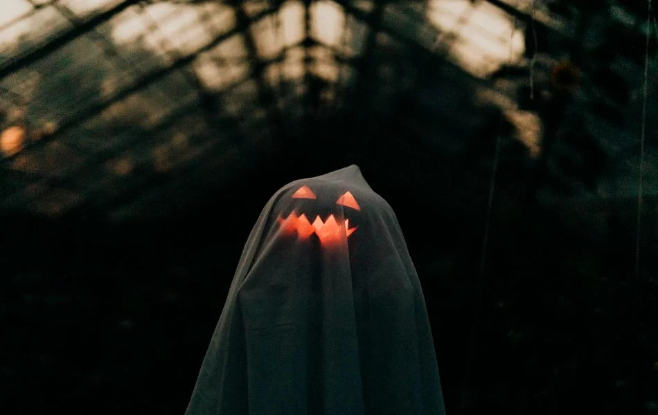 The Spiritual Significance of Ghosts in Dreams